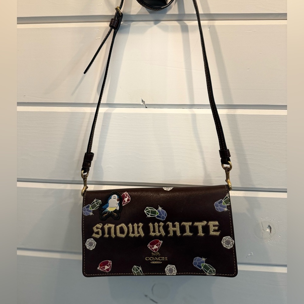 Hard to find Coach Disney Foldover Crossbody Clutch bag Snow White